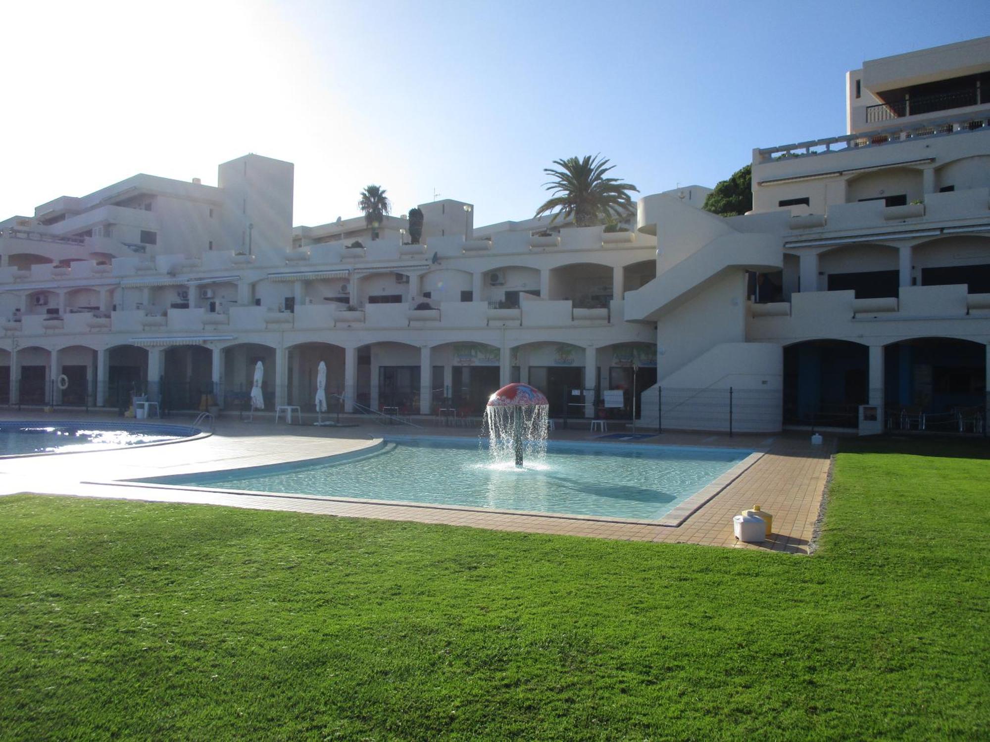 Dona Ana - Dream Flat * Lagos